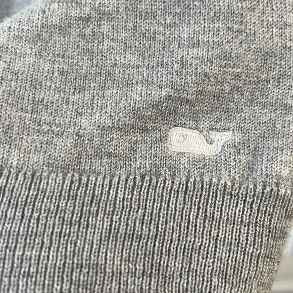 Vineyard Vines Raglan Sleeve
Sweater Wool and Cashmere Bland Heather Size XS - Picture 5 of 9